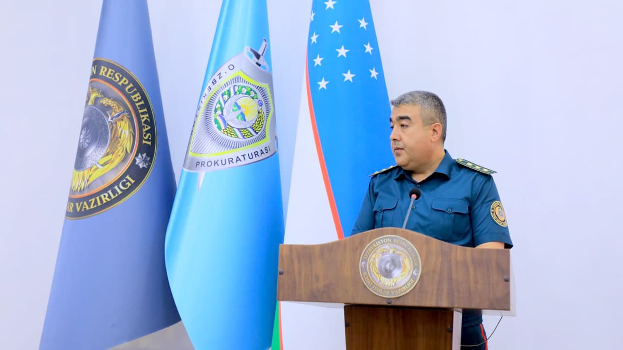 Buxoro viloyati Ichki ishlar boshqarmasida bir necha masalalarga bagʻishlangan navbatdagi kengaytirilgan videoselektor yigʻilishi oʻtkazildi