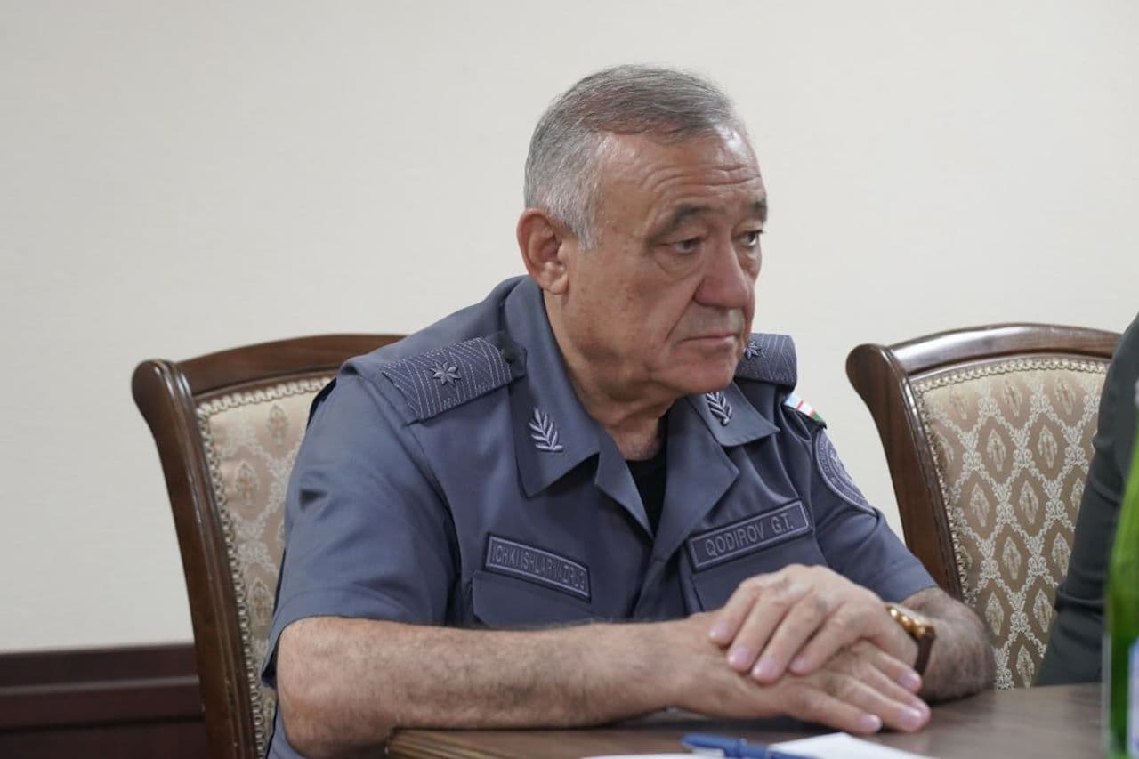 Jizzax viloyatida yoshlarga oid davlat siyosatini amalga oshirishda yangi yondashuvlar muhokama qilindi