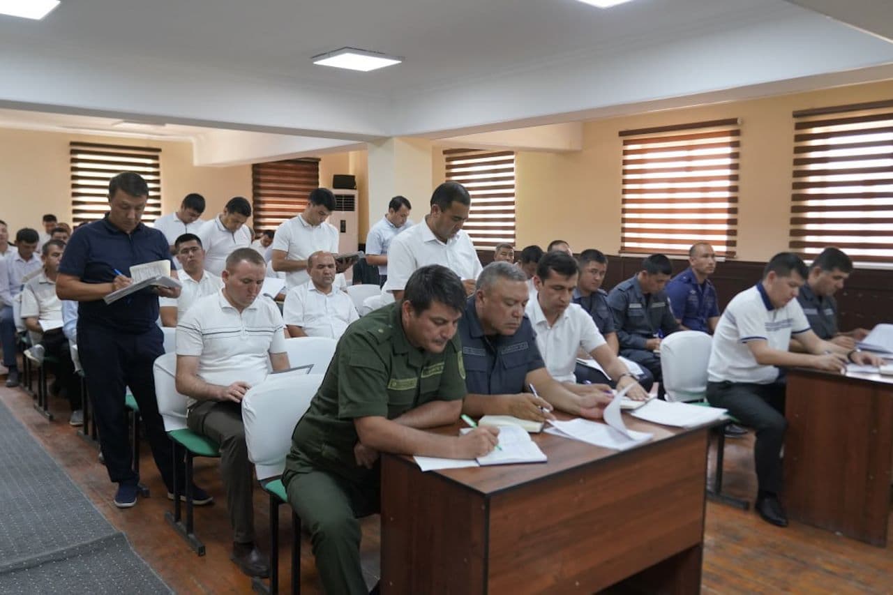 Jizzax viloyatida yoshlarga oid davlat siyosatini amalga oshirishda yangi yondashuvlar muhokama qilindi