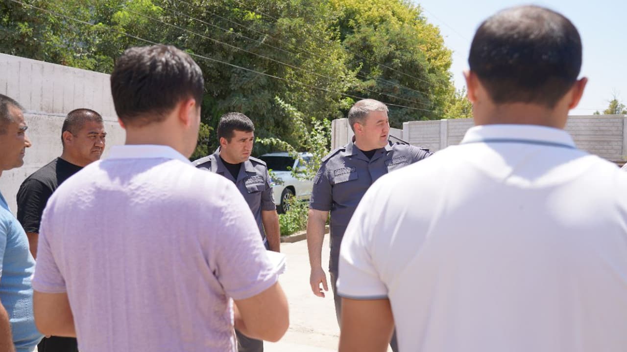 Surxondaryo viloyati IIB rahbariyati tomonidan Shoʻrchi tumanida Prezident qarori ijrosi hamda tumandagi kriminogen vaziyat tanqidiy muhokama qilindi