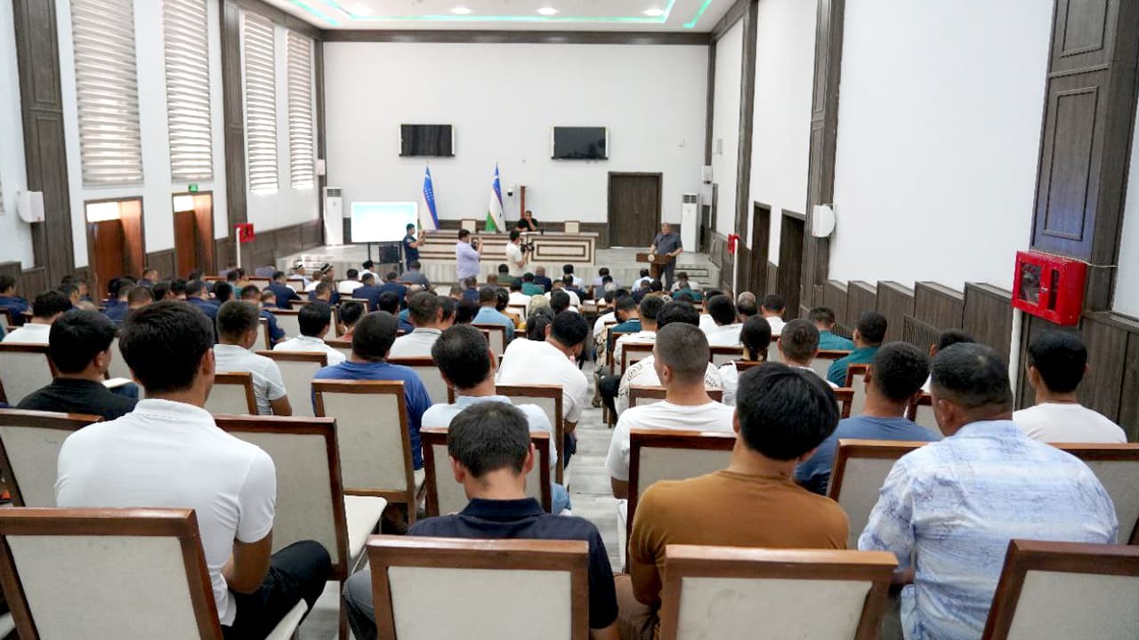 Surxondaryo viloyati IIB rahbariyati tomonidan Shoʻrchi tumanida Prezident qarori ijrosi hamda tumandagi kriminogen vaziyat tanqidiy muhokama qilindi