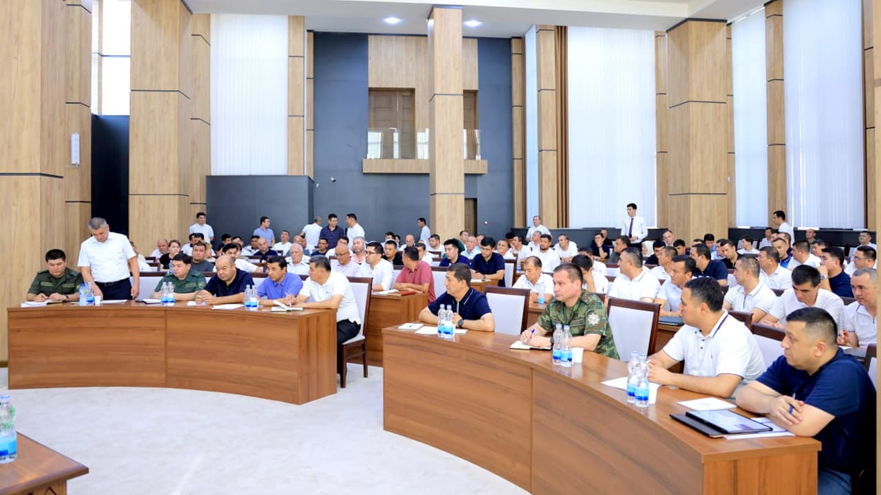 Namangan viloyati IIB rahbariyati hamda boshqa mutasaddi idoralar vakillari ishtirokida mahalliy va xorijiy investorlar bilan navbatdagi uchrashuv oʻtkazildi