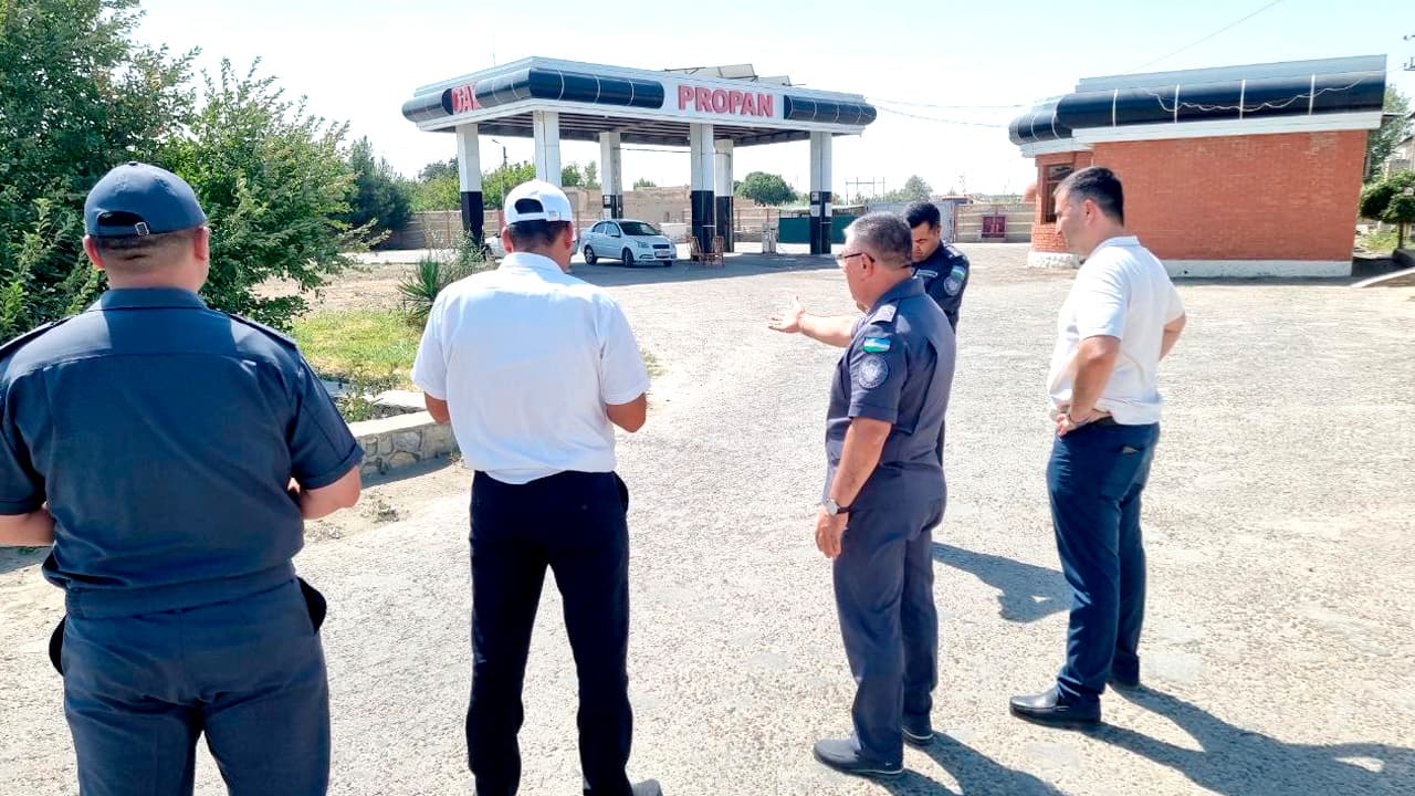 Buxoro viloyati Ichki ishlar boshqarmasi rahbariyati Kogon shahar va Kogon tumani mahallalarida keng koʻlamli oʻrganish ishlarini olib bordi