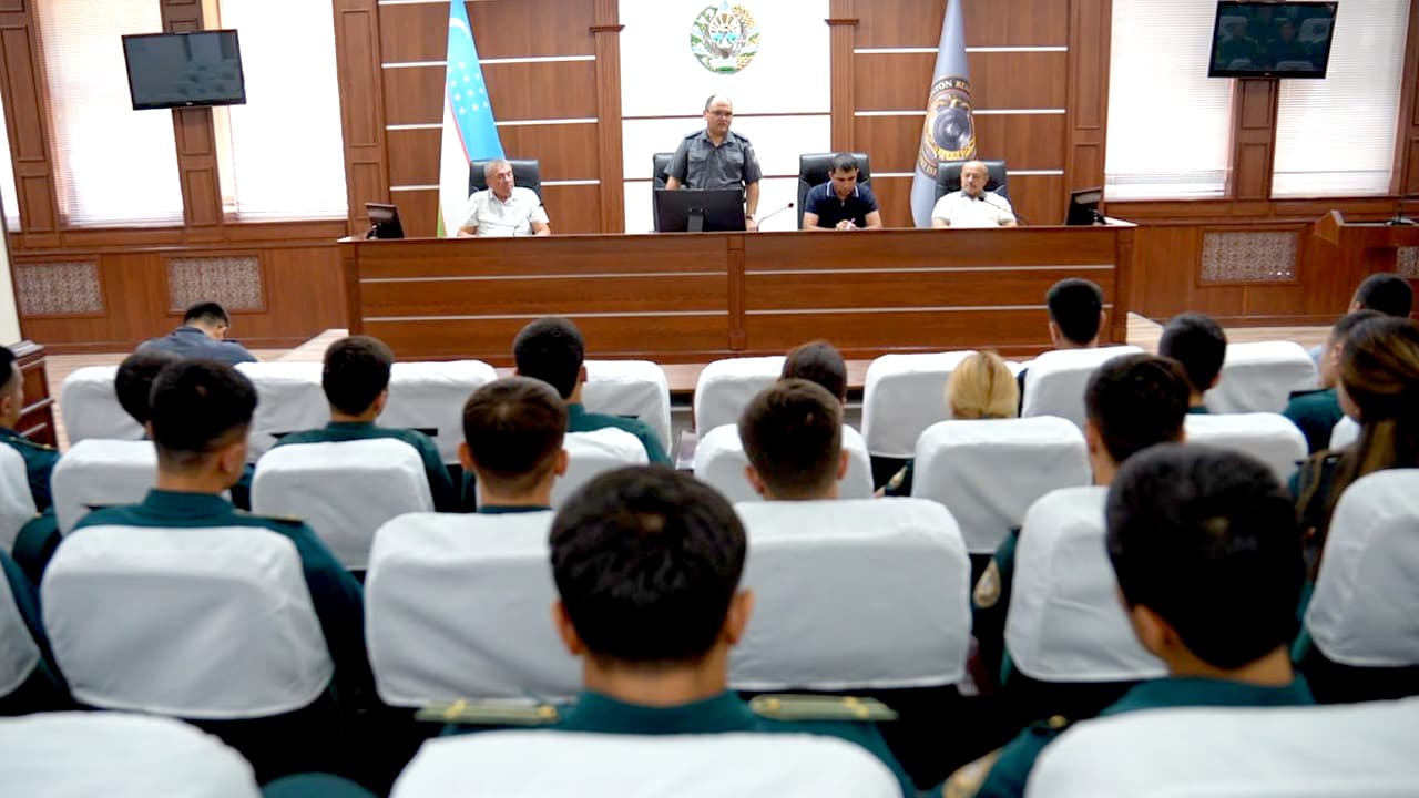 Mentors were assigned to young employees who had just started their careers in the DIA of Navoi region