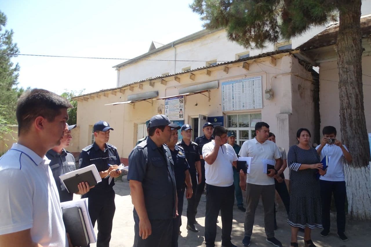 Surxondaryo viloyati IIB rahbariyati tomonidan Denov tumanida kriminogen vaziyat va PQ-1-son qaror ijrosi oʻrganildi