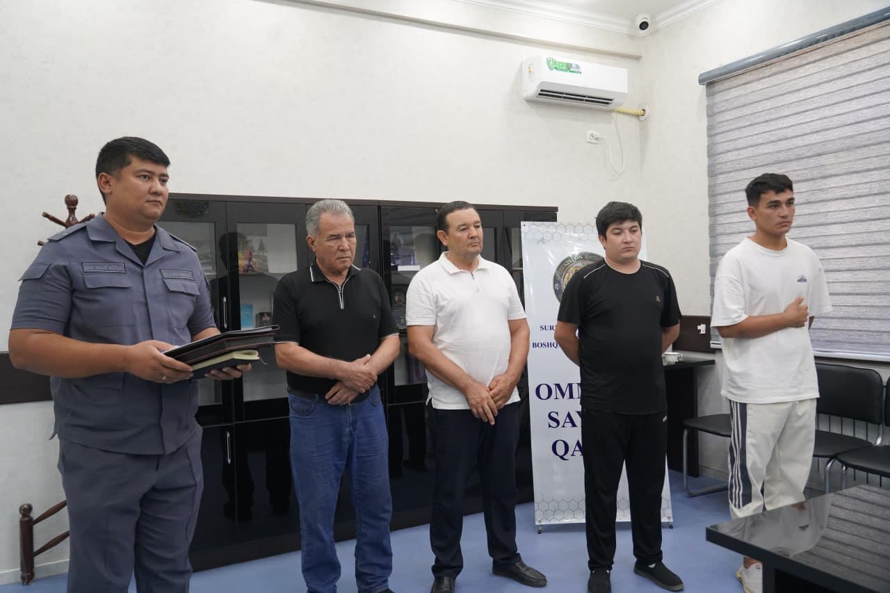 Surxondaryoda viloyat Ichki ishlar boshqarmasi hamda barcha shahar-tuman ichki ishlar organlari rahbarlarining aholi murojaatlarini oʻrganish maqsadida ommaviy sayyor qabullari boʻlib oʻtdi