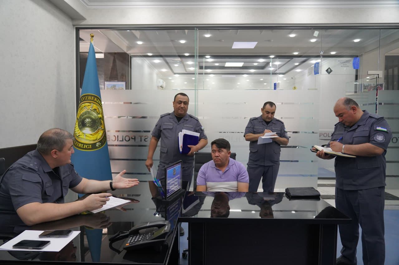 Surxondaryoda viloyat Ichki ishlar boshqarmasi hamda barcha shahar-tuman ichki ishlar organlari rahbarlarining aholi murojaatlarini oʻrganish maqsadida ommaviy sayyor qabullari boʻlib oʻtdi