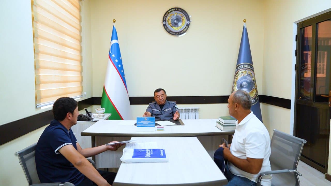 Qashqadaryo viloyati IIB Jismoniy va yuridik shaxslarni qabul qilish xonasida fuqarolarni murojaatlari boʻyicha qabul oʻtkazildi