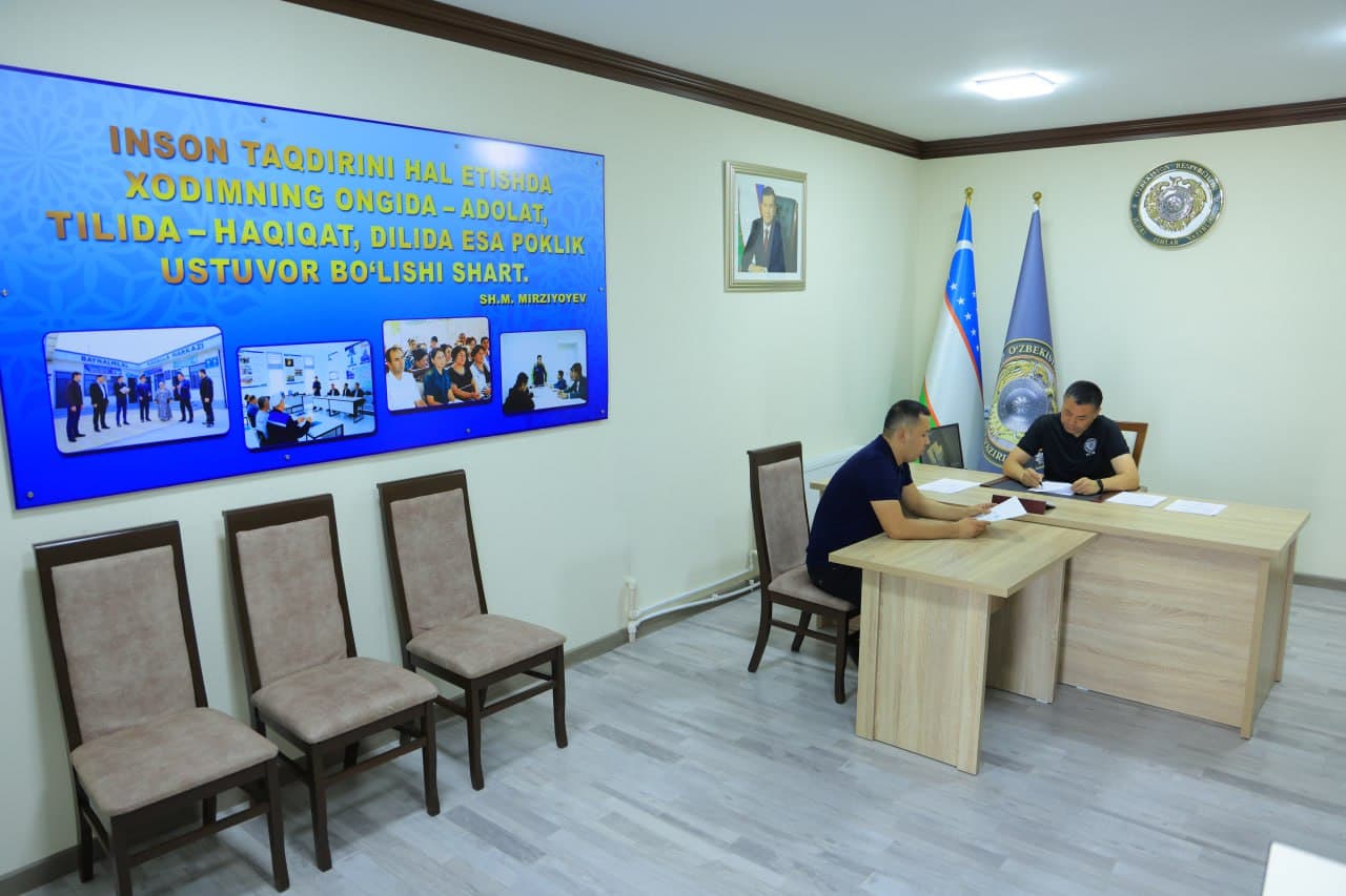 Namangan viloyati IIB binosida boshqarma rahbariyatining fuqarolar uchun qabuli oʻtkazildi