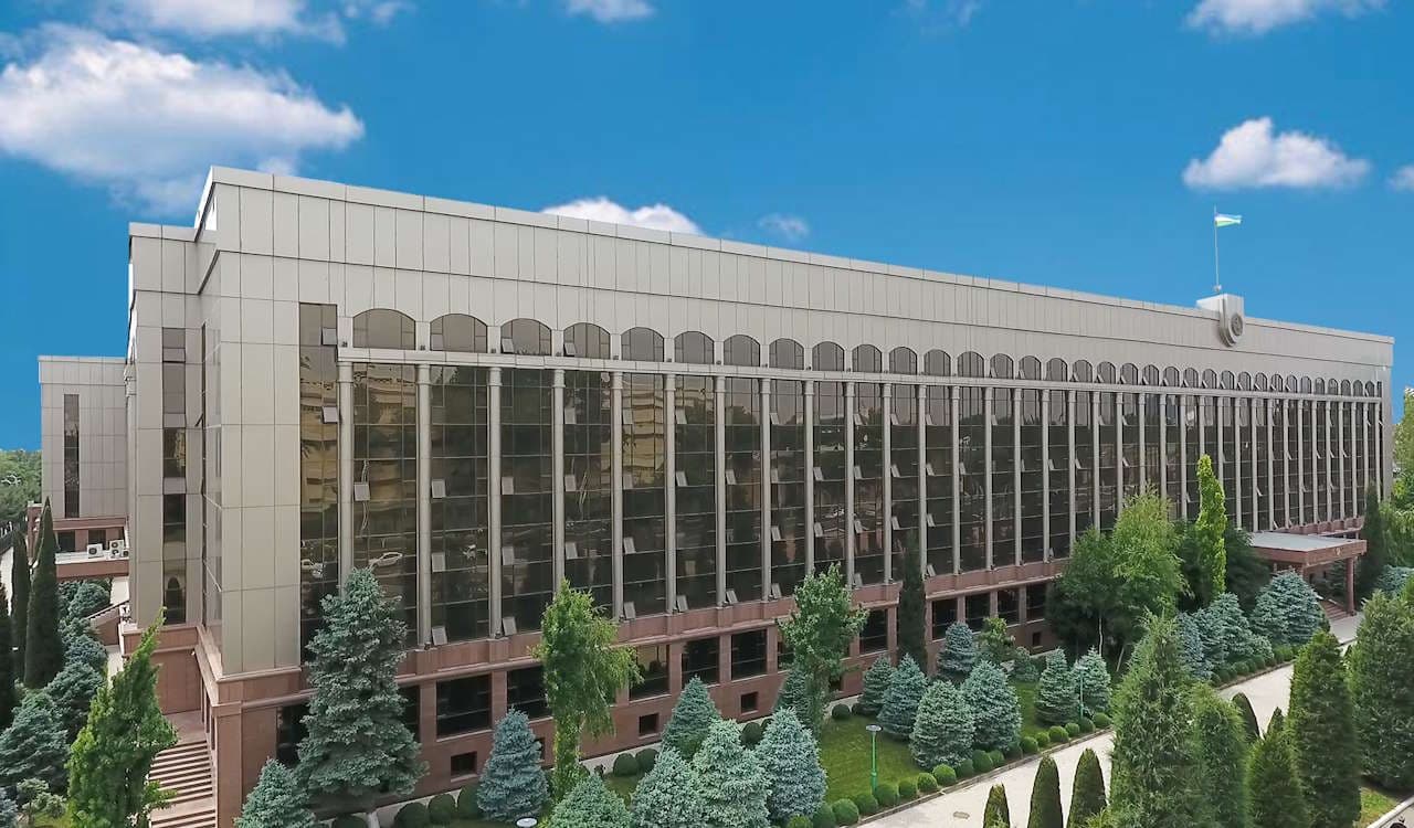 Ichki ishlar organlari tizimida xizmat qilayotgan xodim va xizmatchilar shuningdek harbiylar uchun “Eng yaxshi psixolog” tanlovi eʼlon qilinadi