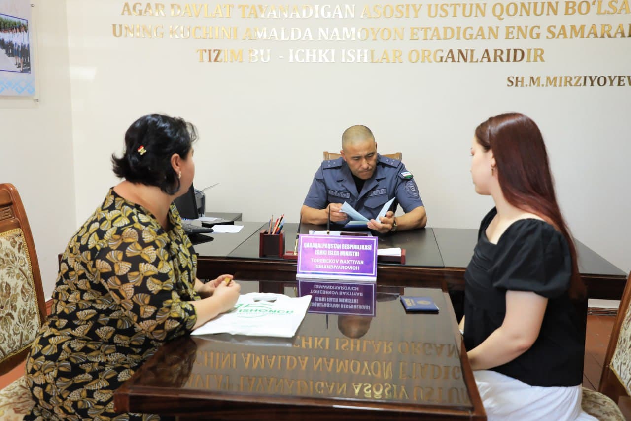 Qoraqalpogʻiston Respublikasi Ichki ishlar vaziri tomonidan yuridik va jismoniy shaxslarning murojaatlari yuzasidan navbatdagi shaxsiy qabuli oʻtkazildi