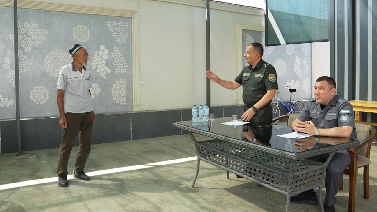 Navoiy viloyati Karmana tumani “Doʻrman” MFY hududida sodir etilgan jinoyat yuzasidan muhokama yigʻilishi boʻlib oʻtdi