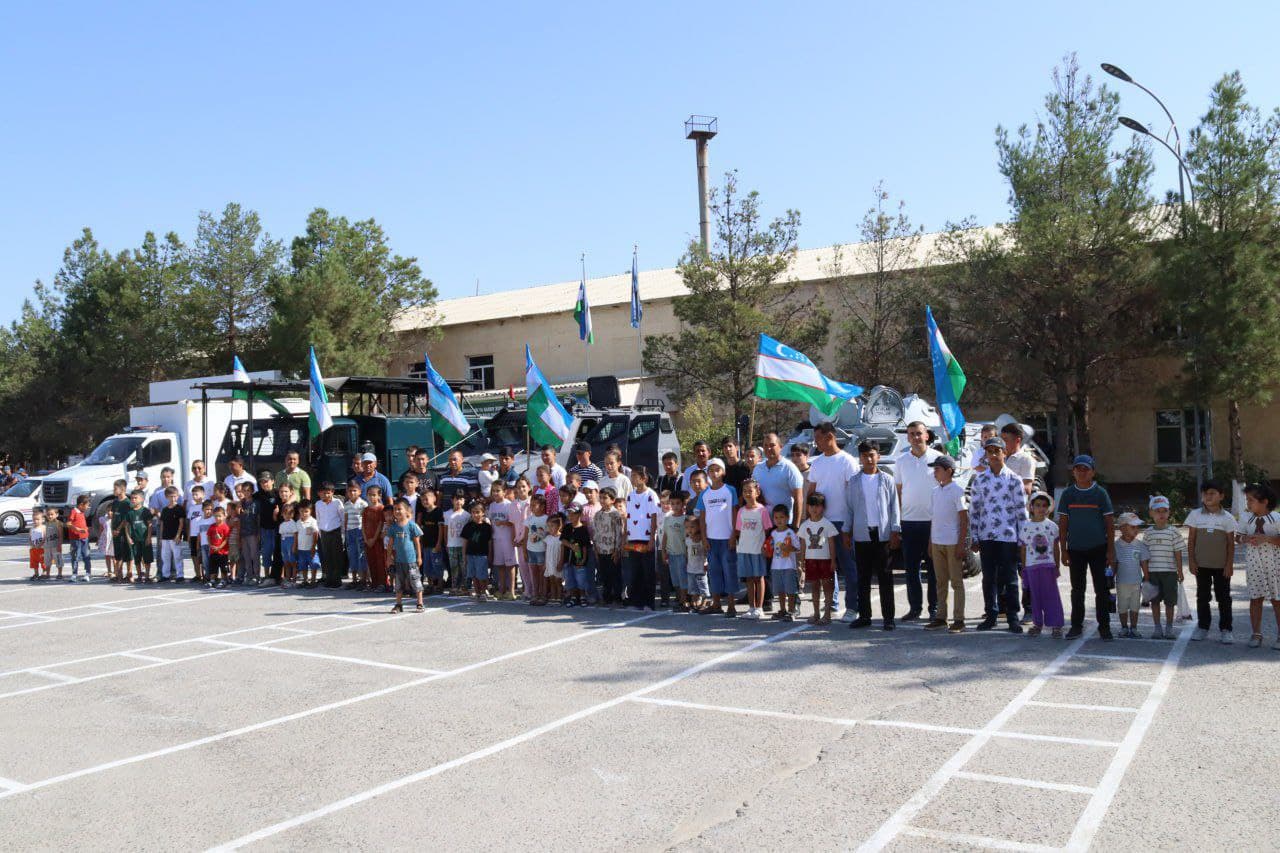 IIV Qorovul qoʻshinlari harbiy xizmatchilari Davlatimiz Mustaqilligining 34-yillik bayrami oldidan oʻtkazilayotgan navbatdagi tadbirlarda faol tarzda ishtirok etishmoqda