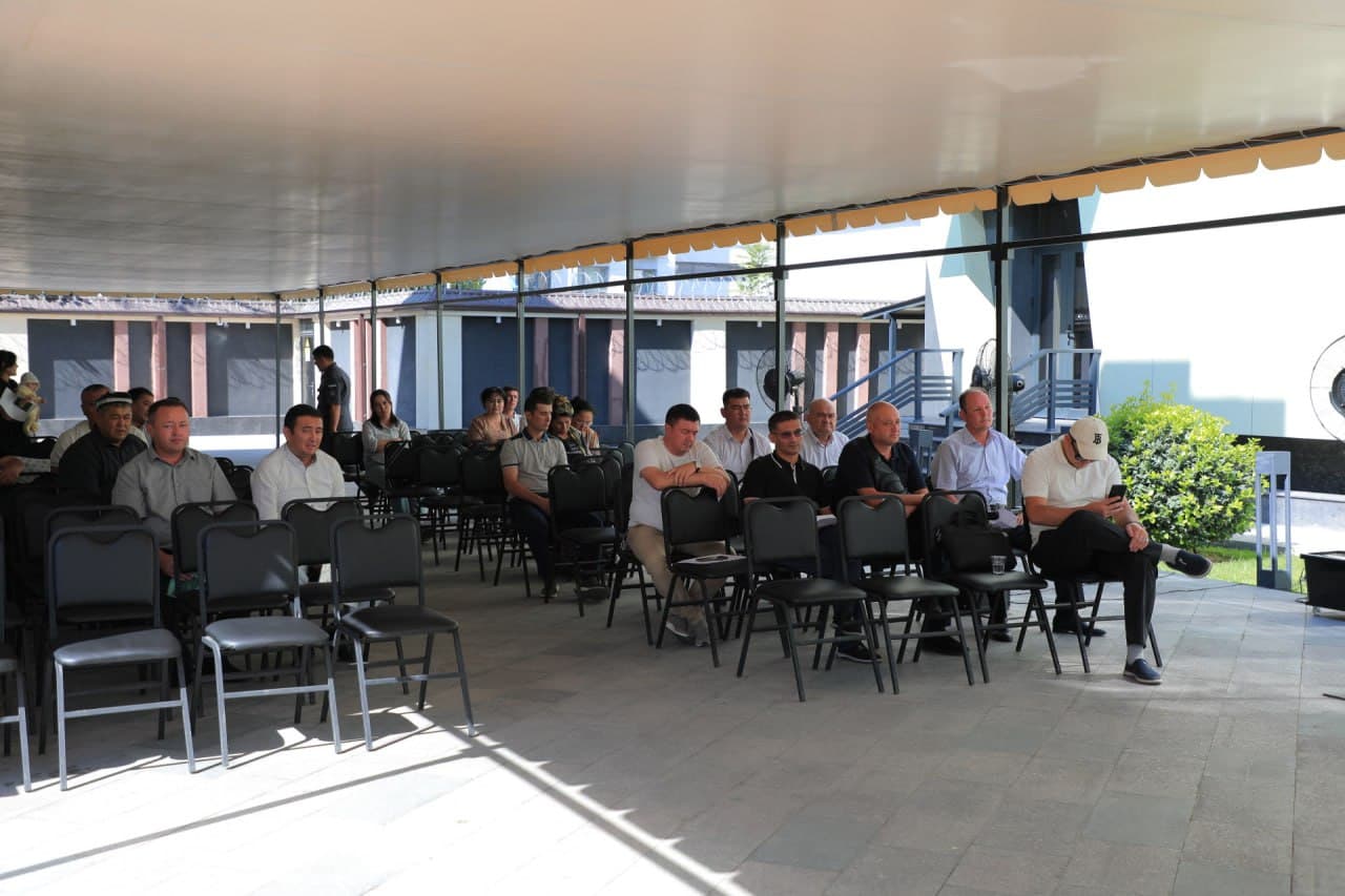 Ички ишлар вазирлиги раҳбарияти томонидан фуқаролар ва ходимлар муаммолари эшитилди