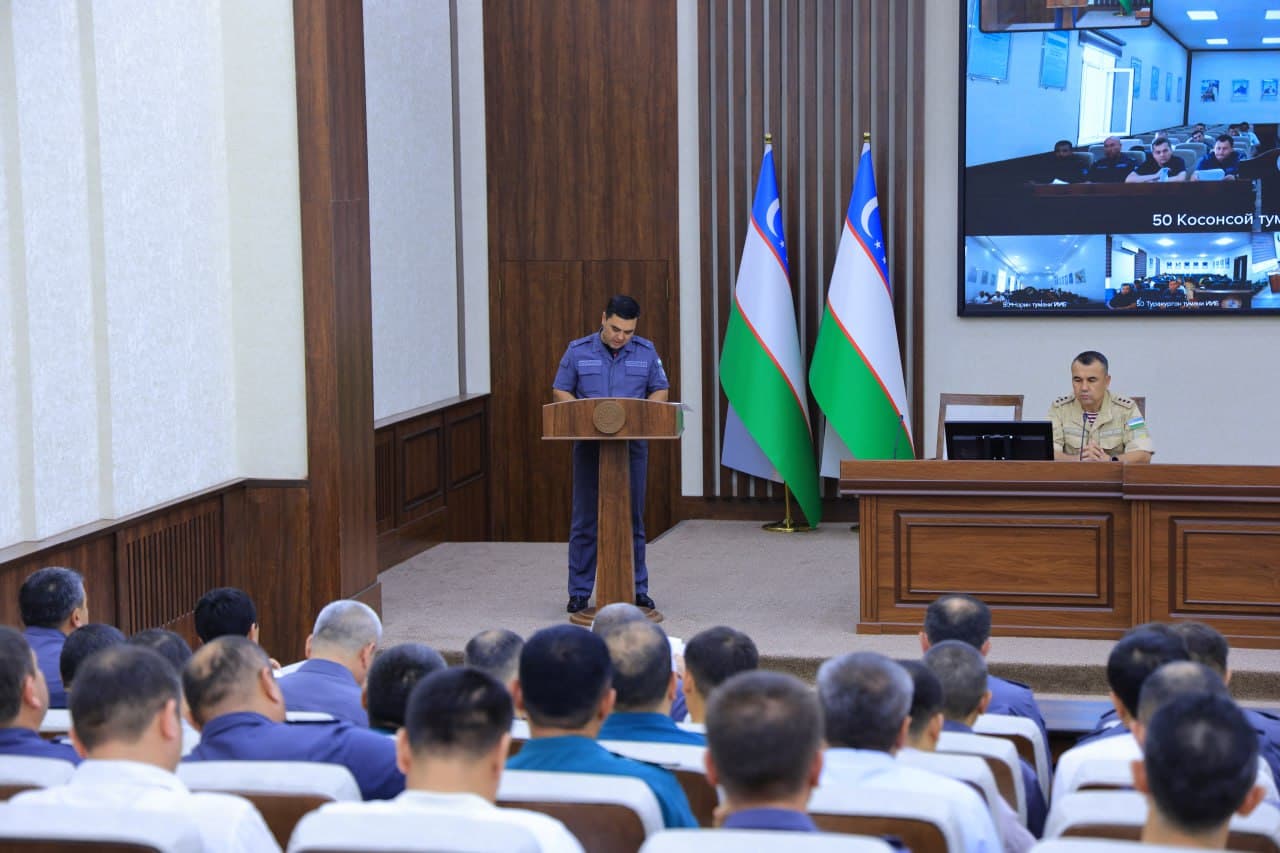 Наманган вилояти ИИБда ҳуқуқни муҳофаза қилувчи органлар ходимлари иштирокида йиғилиш бўлиб ўтди