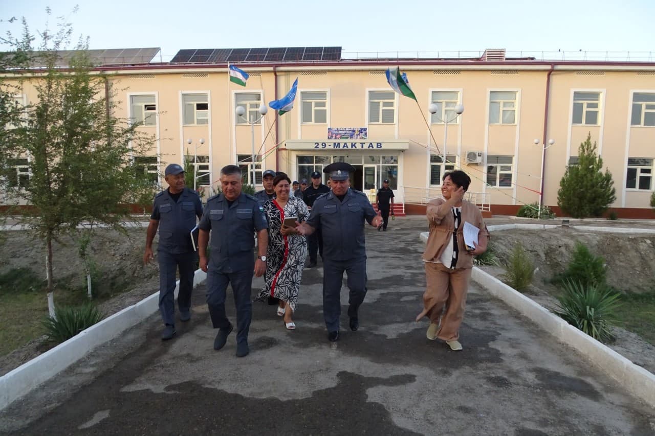 Ministry of Internal Affairs Leadership reviewed education quality and security in Bukhara schools