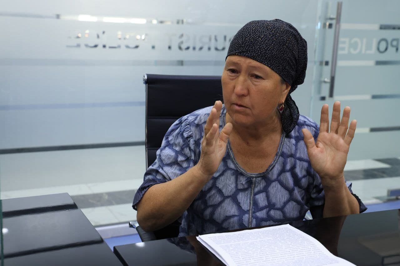 Surxondaryoda viloyat Ichki ishlar boshqarmasi hamda barcha shahar-tuman ichki ishlar organlari rahbarlarining aholi murojaatlarini oʻrganish maqsadida “Ommaviy sayyor qabul”lari boʻlib oʻtdi