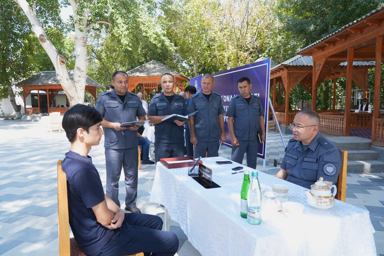 Фарғона вилояти Фурқат туманида жисмоний ҳамда юридик шахслар учун оммавий сайёр қабул ўтказилди