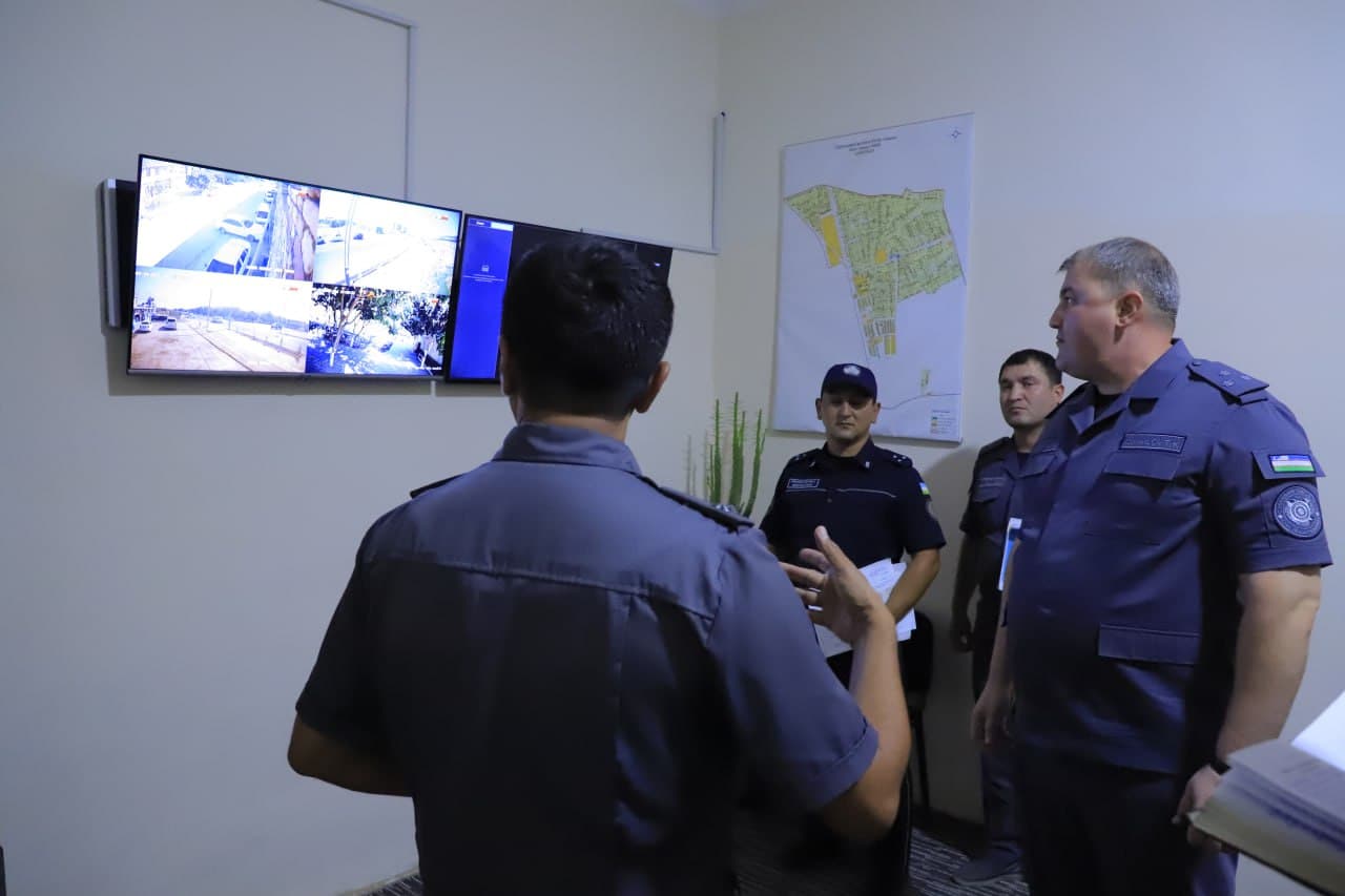 Surxondaryo viloyati Angor tumanida jinoyat va huquqbuzarliklarni barvaqt oldini olish hamda mahallalarda kriminogen vaziyatni yaxshilash borasidagi ishlar oʻrganildi