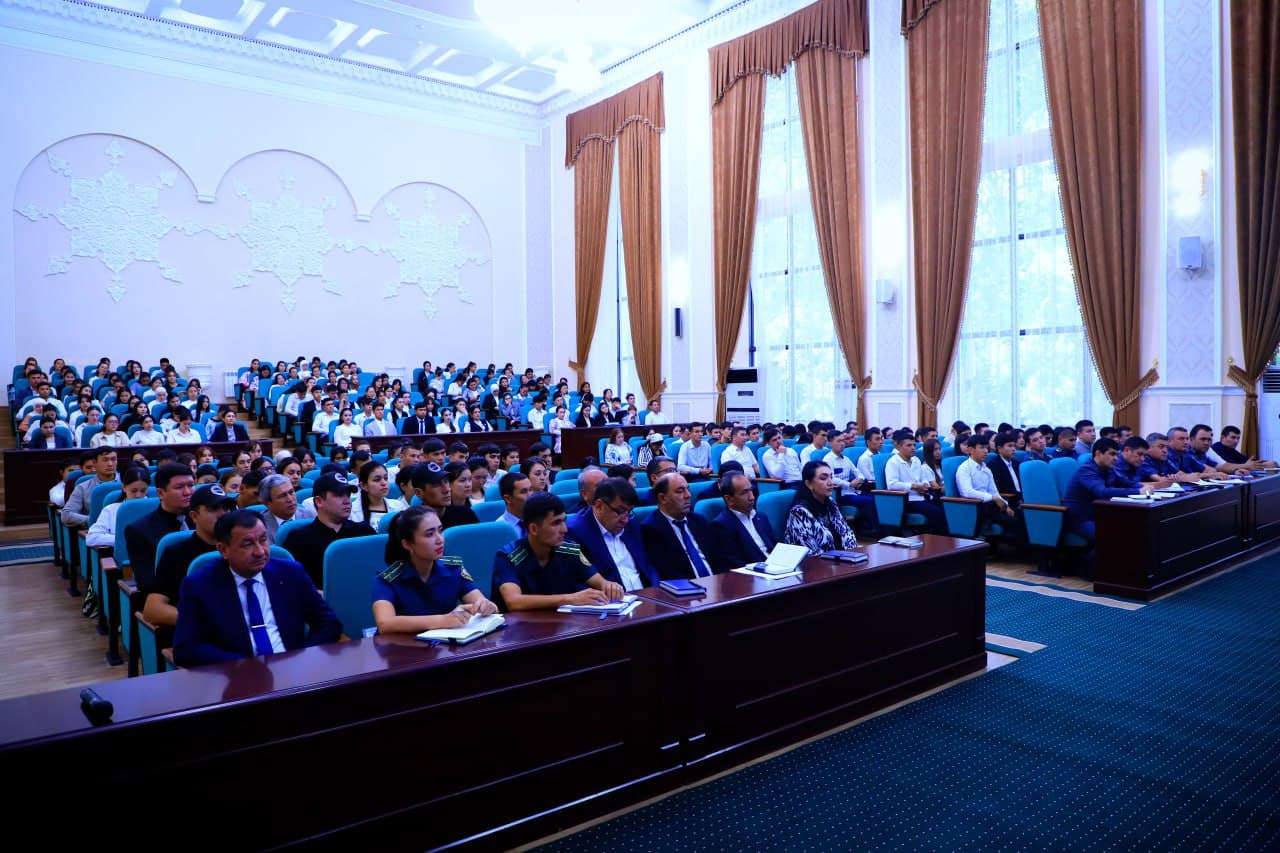 The Samarkand State University hosted a meeting of "Leaders and Youth"