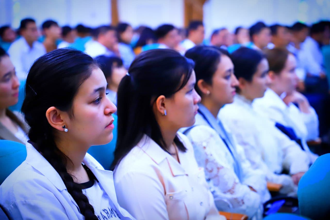 The Samarkand State University hosted a meeting of "Leaders and Youth"