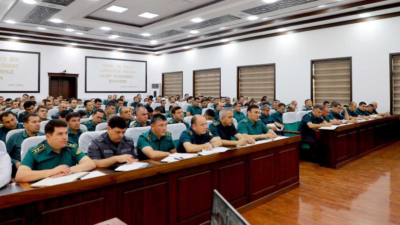 ИИВ раҳбарияти томонидан Бухоро вилоятида жиноятчиликка қарши курашиш ва хавфсизликни таъминлаш масалалари муҳокама қилинди