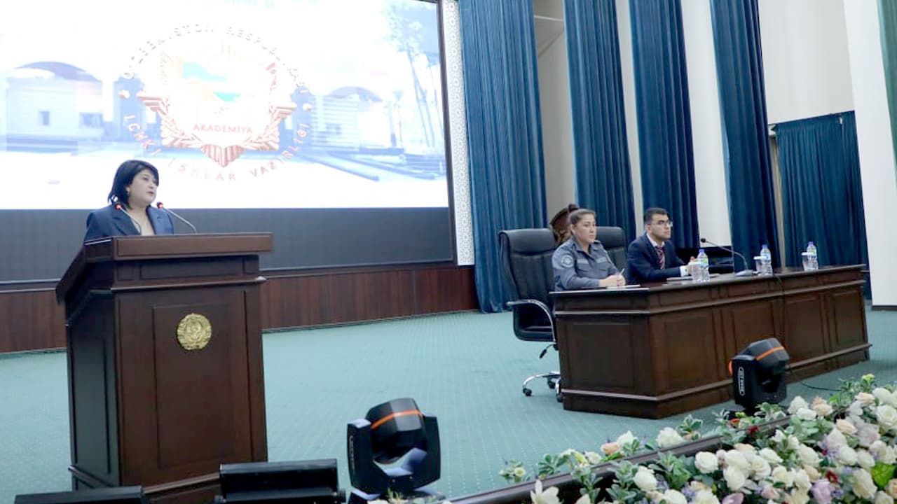 Psychologists and female cadets participated in a meeting held at the Academy of the MIA