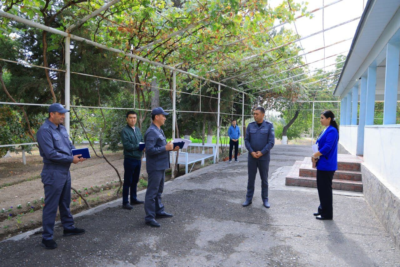 Наманган вилояти ИИБ раҳбарияти томонидан соҳавий хизмат ходимларининг фаолияти ўрганилмоқда