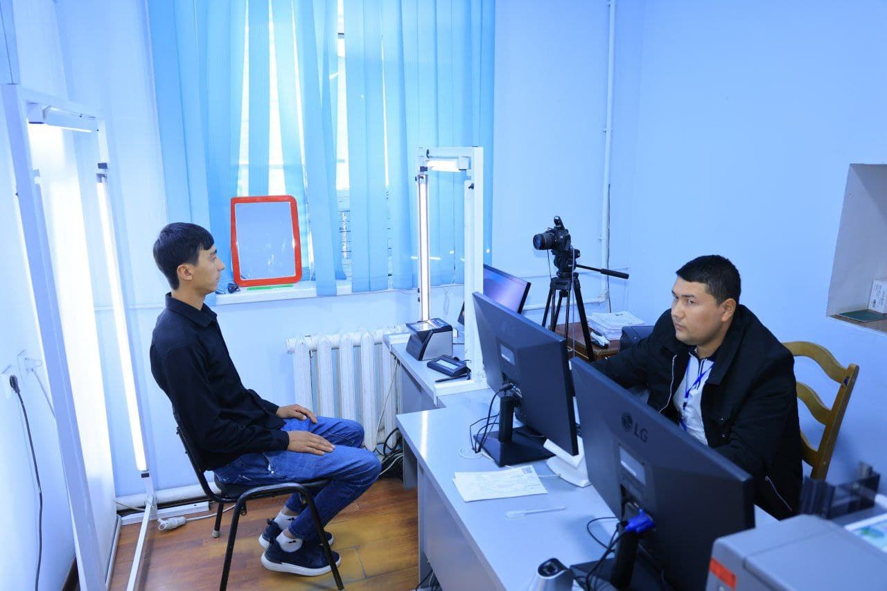 Наманган вилояти ИИБ раҳбарияти томонидан соҳавий хизмат ходимларининг фаолияти ўрганилмоқда