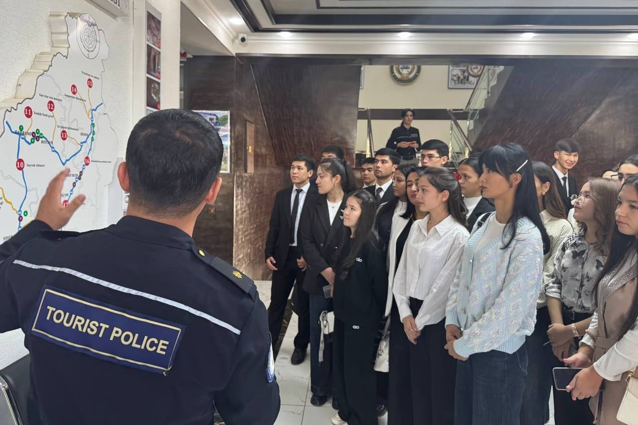 Хавфсиз туризмни таъминлаш бошқармаси билан Термиз Давлат университети Юридик факультети ўртасида қўшма дастур имзоланди