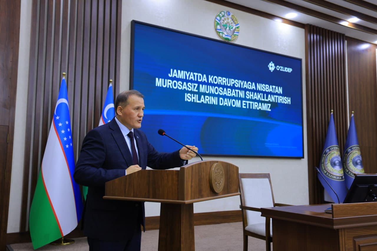 В Управлении внутренних дел Наманганской области состоялся круглый стол, посвященный вопросам борьбы с коррупцией