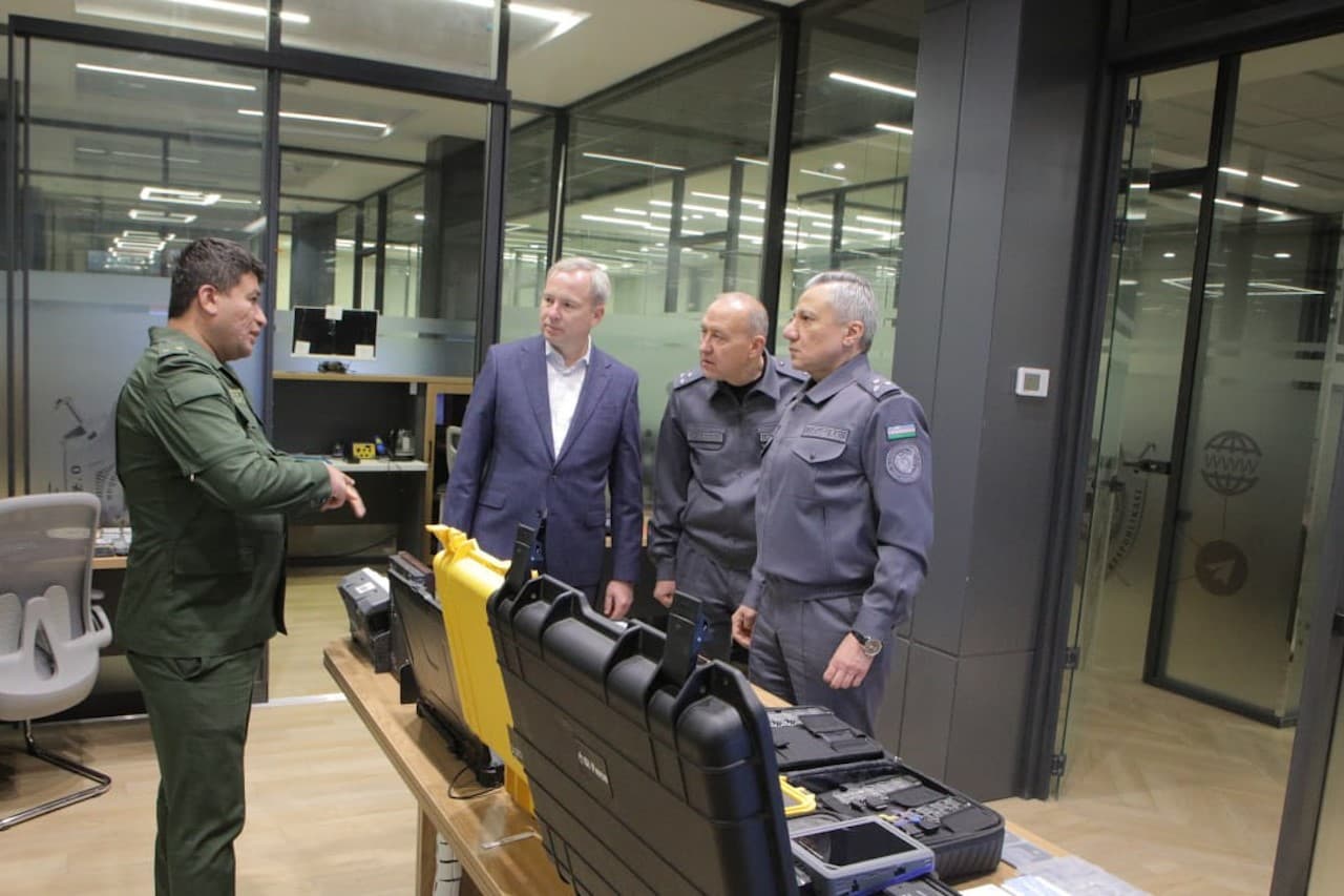 IIV Akademiyasi vakillari Huquqni muhofaza qilish akademiyasida yoʻlga qoʻyilgan ilgʻor yondashuvlar bilan tanishdi