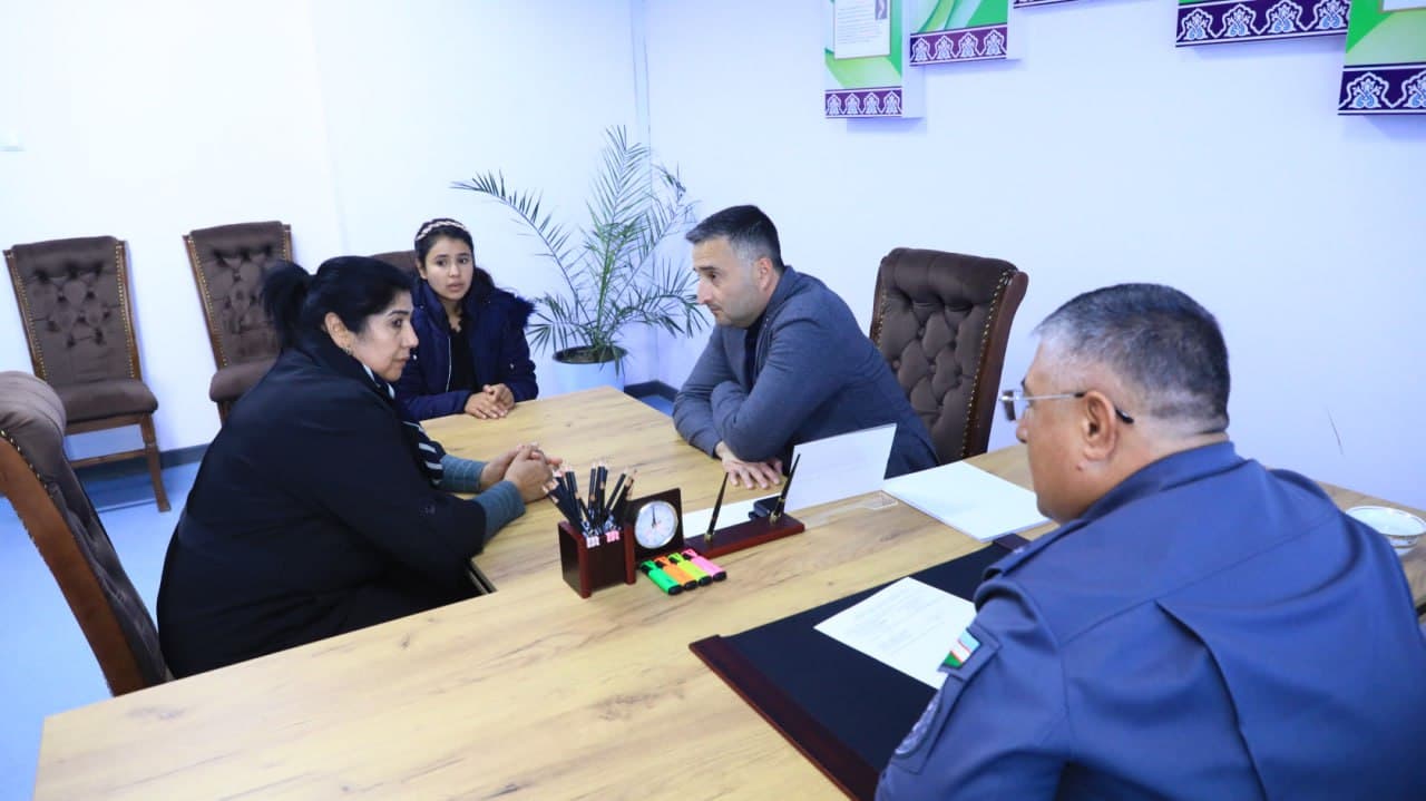 Buxoro viloyati Gʻijduvon tumanida aholi murojaatlarini hal etish boʻyicha sayyor qabul oʻtkazildi