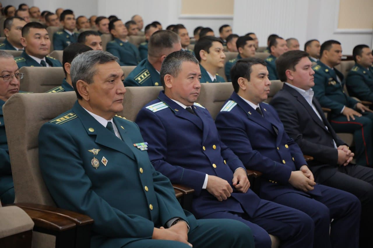 В Министерстве внутренних дел состоялось торжественное мероприятие по случаю Дня медицинских работников: заслуги самоотверженных врачей и медсестер получили большое признание