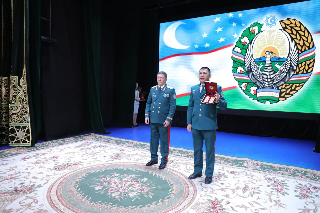 В Министерстве внутренних дел состоялось торжественное мероприятие по случаю Дня медицинских работников: заслуги самоотверженных врачей и медсестер получили большое признание