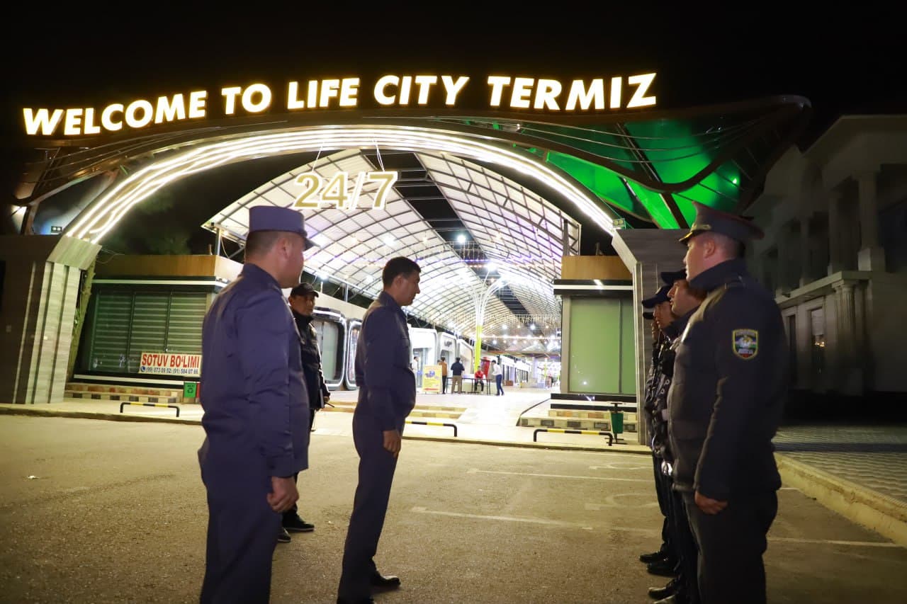 Surxondaryo viloyati Ichki ishlar boshqarmasi rahbariyati tomonidan Termiz shahrida tungi faoliyat, kuz-qish mavsumiga tayyorgarlik jarayonlari oʻrganildi