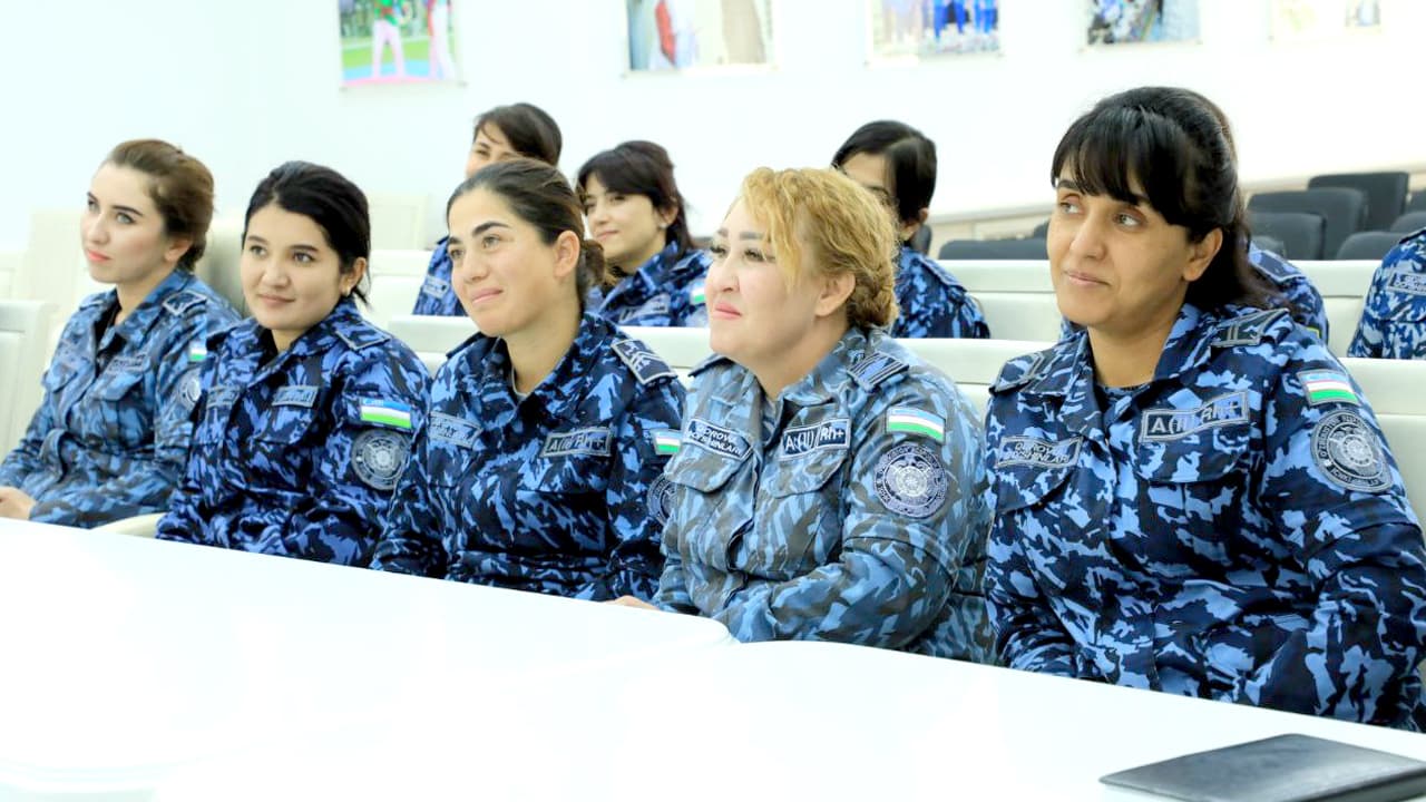 В воинской части, подчиненной Командованию Караульных войск МВД, был организован психологический тренинг и профилактическая беседа с женщинами-военнослужащими