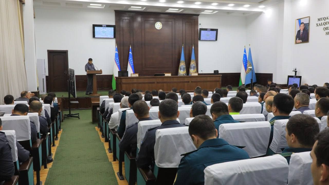 Jizzax viloyati IIBda “Tibbiyotdagi islohotlar inson qadri uchun” mavzusida maʼnaviy-maʼrifiy tadbir oʻtkazildi