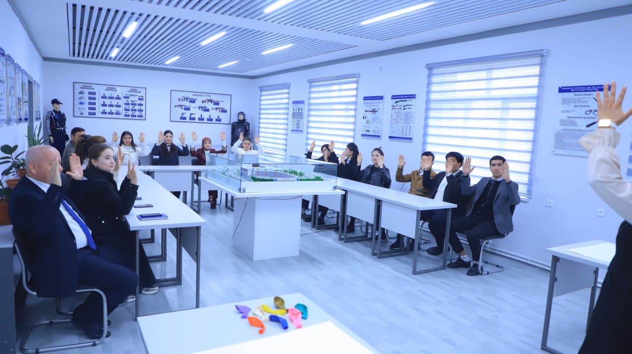 Ichki ishlar vazirligi masʼul xodimlari tomonidan Namangan viloyatida “Psixologiya sohasida zamonaviy yondashuvlar va tajribalar almashinuvi” mavzusida konferensiya tashkil etildi