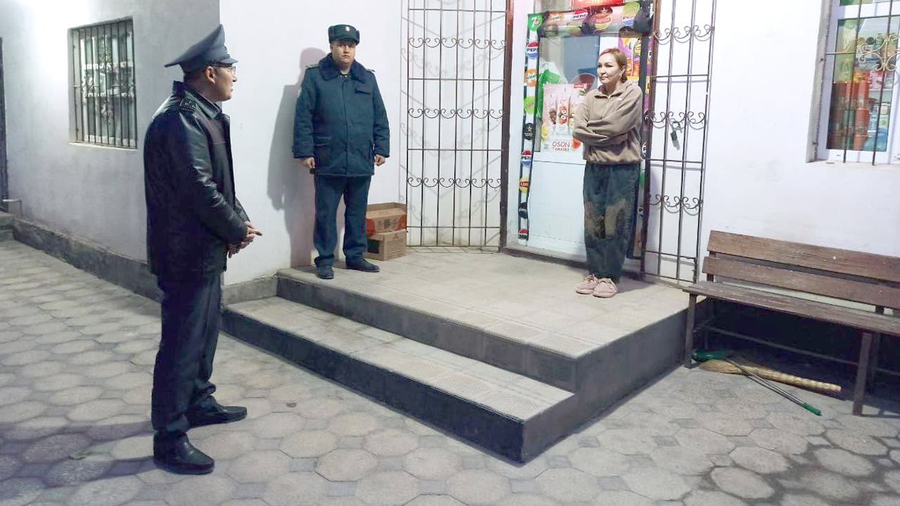 Qoraqalpogʻiston Respublikasi IIV rahbariyati tomonidan Taxiatosh tumanida aholi osoyishtaligini taʼminlash yoʻlida olib borilayotgan tungi xizmat faoliyati oʻrganildi