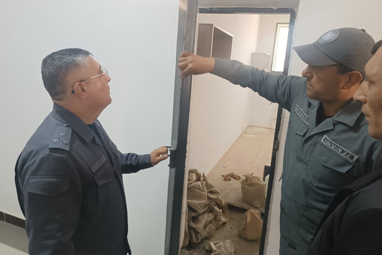 Бухоро вилояти ИИБ раҳбарияти томонидан Когон тумани ички ишлар бўлинмаларида олиб борилаётган қурилиш ва реконструкция ишлари ўрганилди