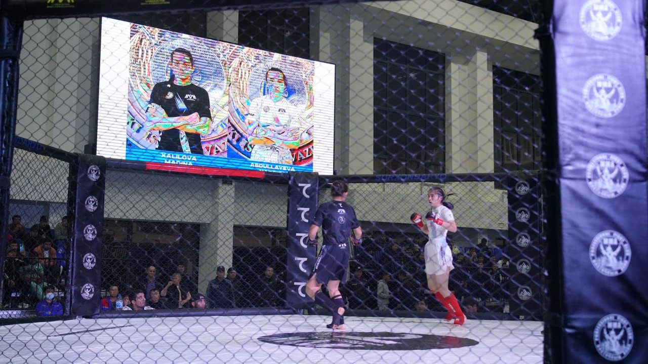 В Сурхандарьинской области прошли соревнования на Кубок начальника областного УВД по смешанным боевым искусствам (ММА)