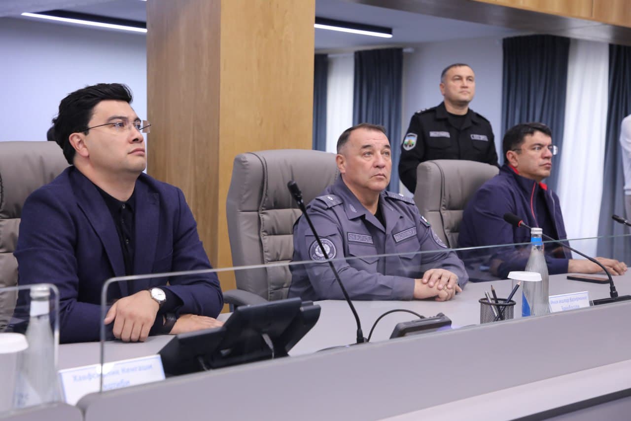 Oʻzbekiston Respublikasi Prezidenti Administratsiyasi rahbariyati huzurida Samarqand viloyati hududlarida aholining kuz-qish mavsumiga tayyorgarlik jarayonlari oʻrganildi