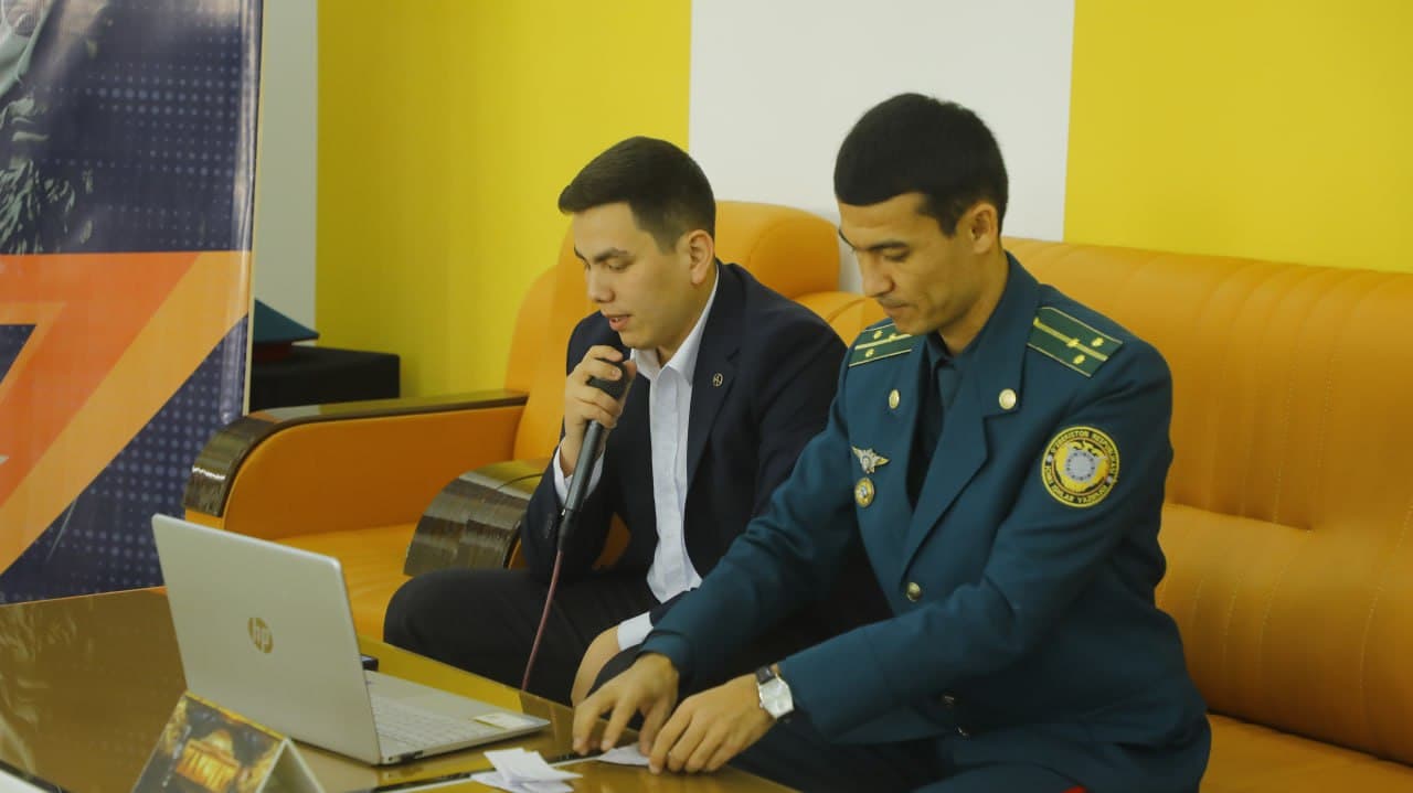 Oʻzbekiston Respublikasi Davlat bayrogʻi qabul qilinganligining 34-yilligi munosabati bilan Surxondaryo viloyati Ichki ishlar organlarida xizmat olib borayotgan yosh xodimlar oʻrtasida “Zakovat” intellektual oʻyini oʻtkazildi