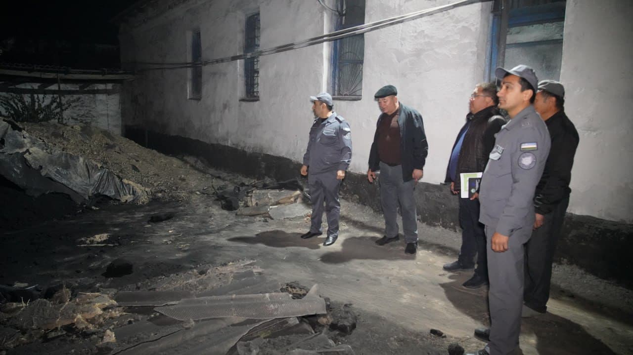 Surxondaryo viloyati IIB rahbariyati tomonidan mahallalarda amalga oshirilayotgan xavfsizlik choralari va qishki tayyorgarlik ishlari oʻrganildi