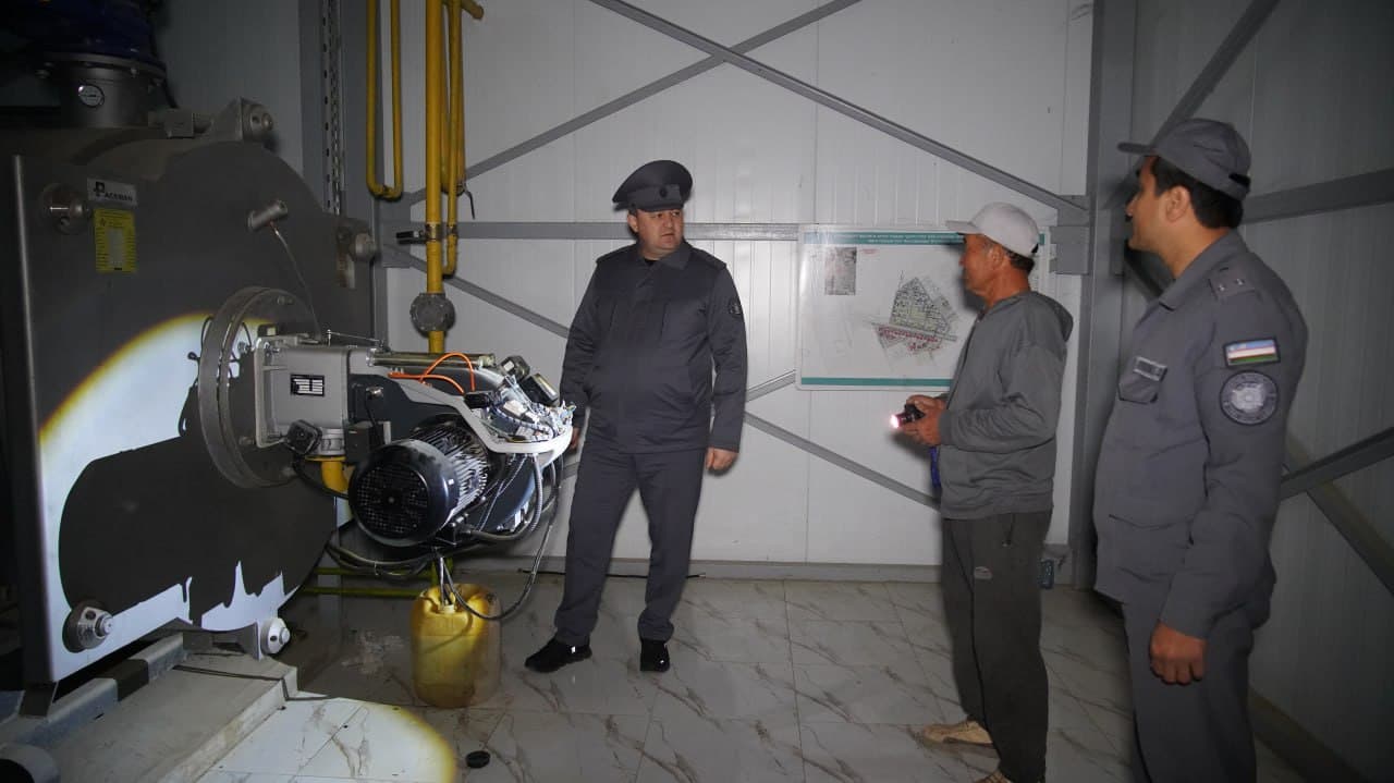 Surxondaryo viloyati IIB rahbariyati tomonidan mahallalarda amalga oshirilayotgan xavfsizlik choralari va qishki tayyorgarlik ishlari oʻrganildi