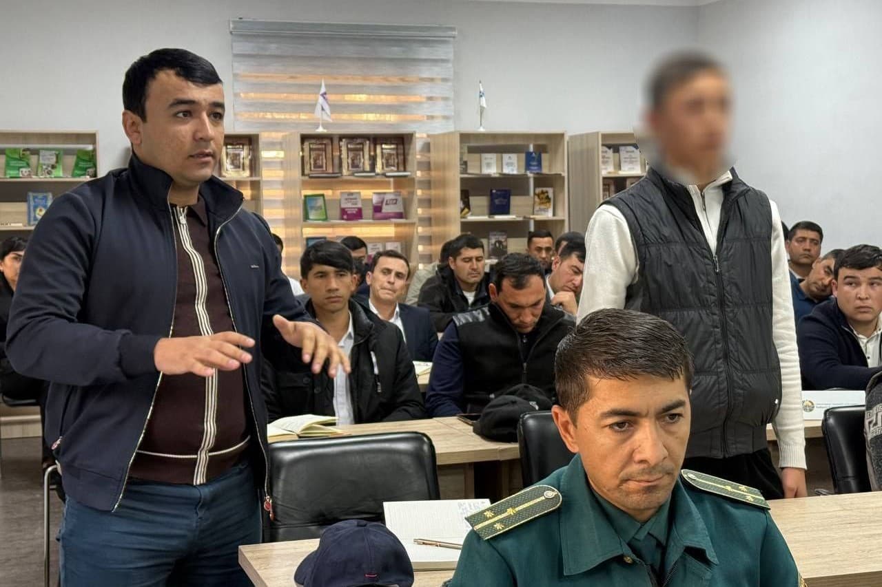 Buxoro viloyati Vobkent tumanida otaliqqa olingan yoshlar bilan uchrashuv oʻtkazildi