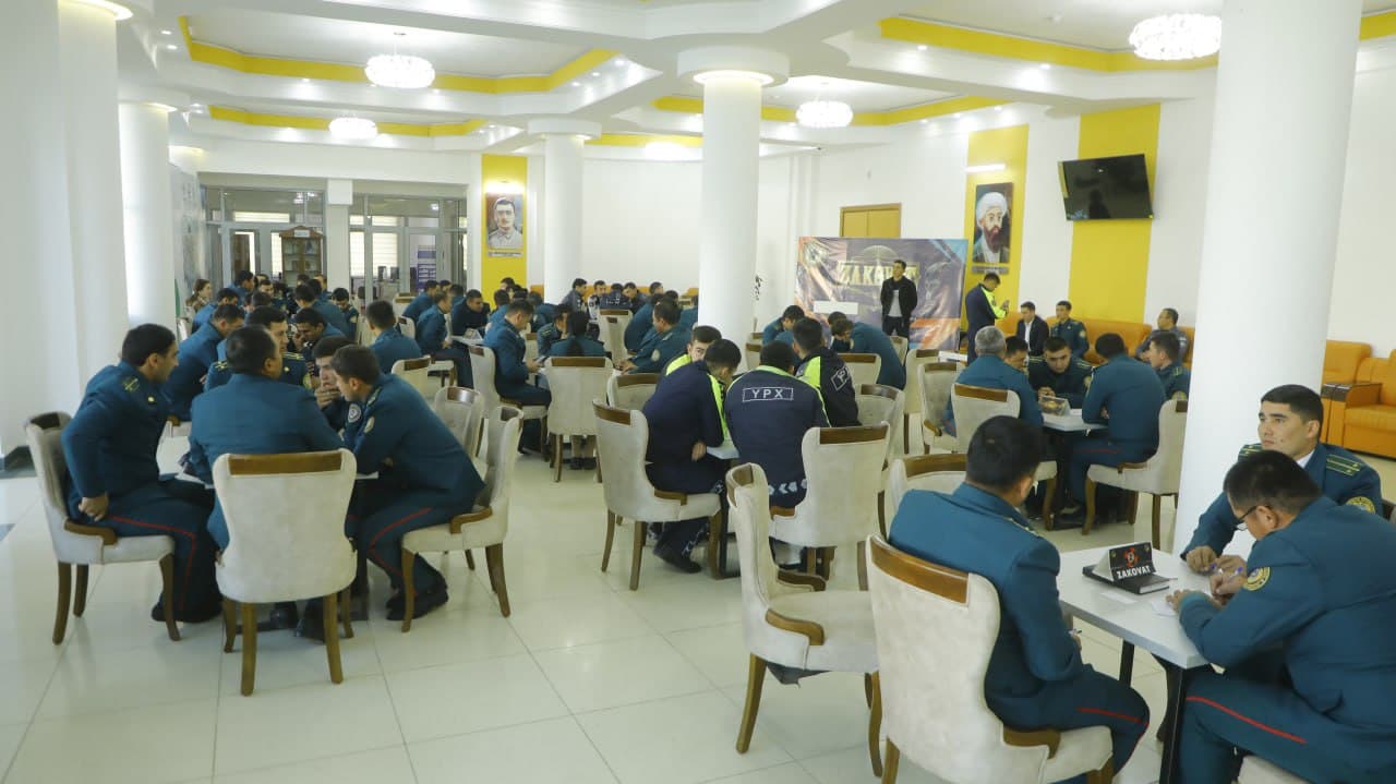 Oʻzbekiston Respublikasi Davlat bayrogʻi qabul qilinganligining 34-yilligi munosabati bilan Surxondaryo viloyati Ichki ishlar organlarida xizmat olib borayotgan yosh xodimlar oʻrtasida “Zakovat” intellektual oʻyini oʻtkazildi