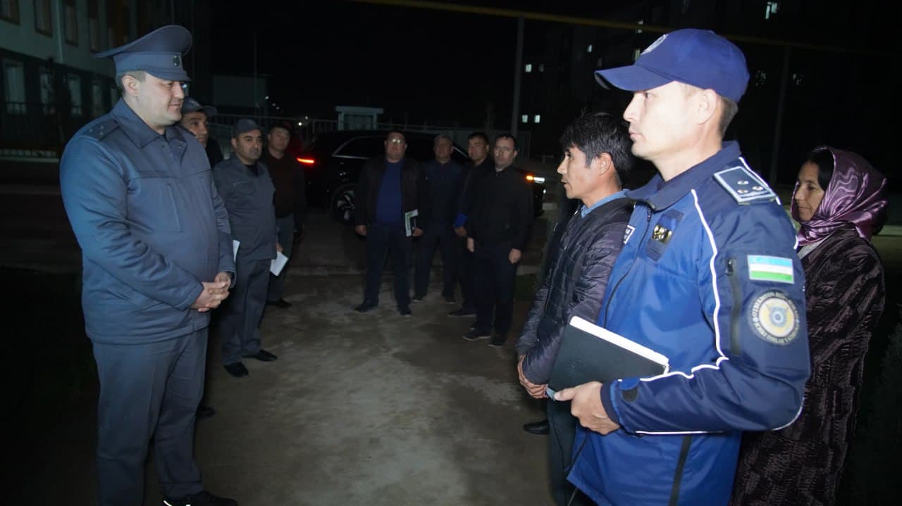 Surxondaryo viloyati IIB rahbariyati tomonidan mahallalarda amalga oshirilayotgan xavfsizlik choralari va qishki tayyorgarlik ishlari oʻrganildi