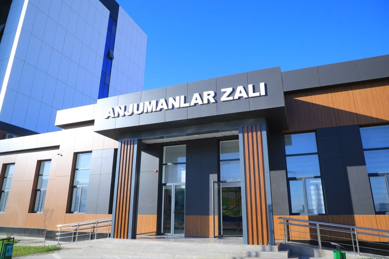 Namangan viloyatida axborot texnologiyalari yoʻnalishida faoliyat olib borayotgan yoshlar bilan uchrashuv oʻtkazildi